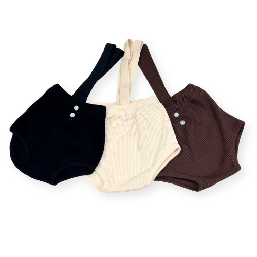 ベビー用サスペンダー付きブルマ