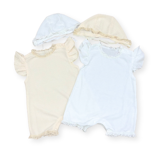 ふんわりフレアスリーブ・フリル襟ベビーロンパース