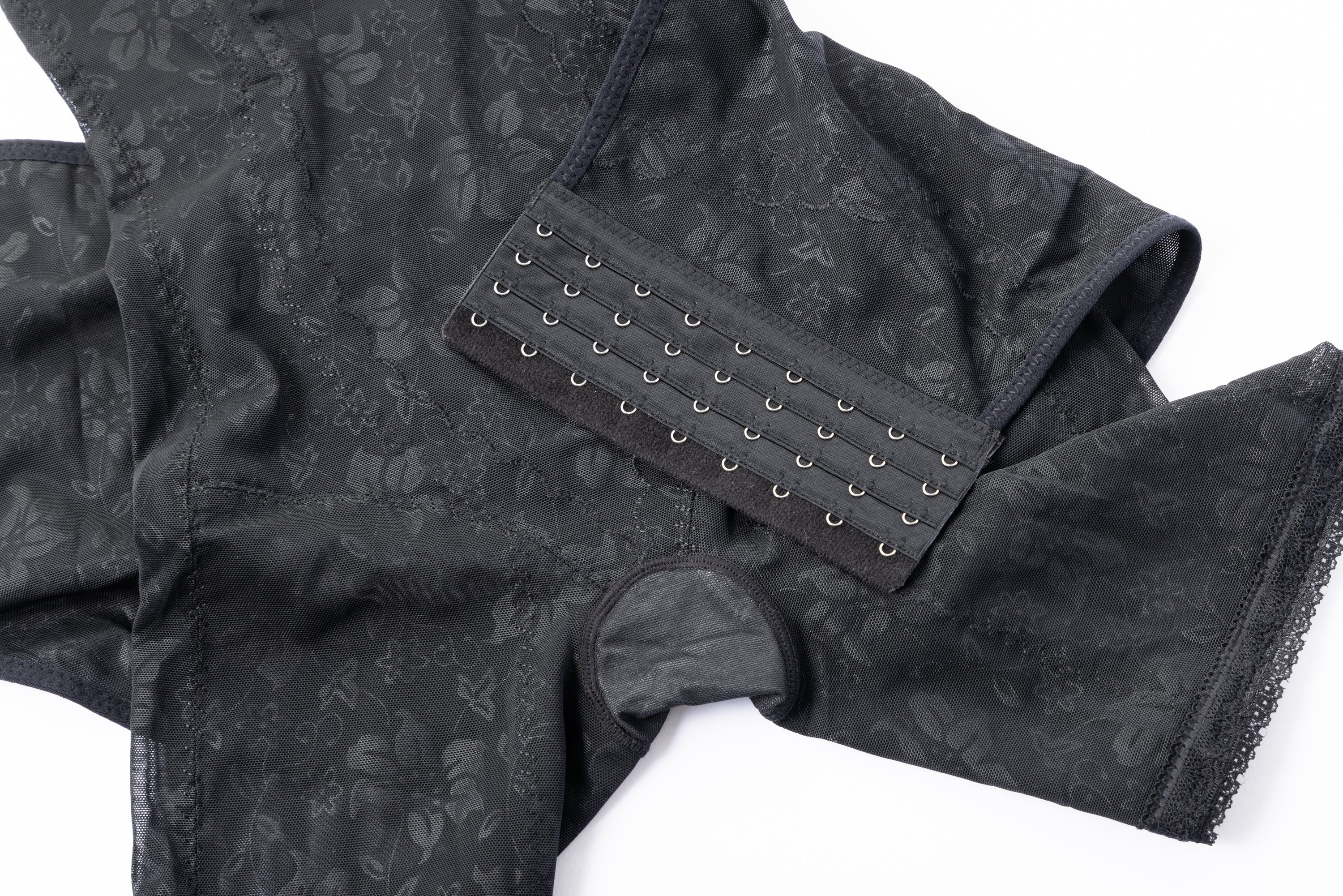 【PORARISUさん専用】 ネイビー刺繍入り骨盤ガードル PORARISUさん専用】 ネイビー刺繍入り骨盤ガードル - メルカリ