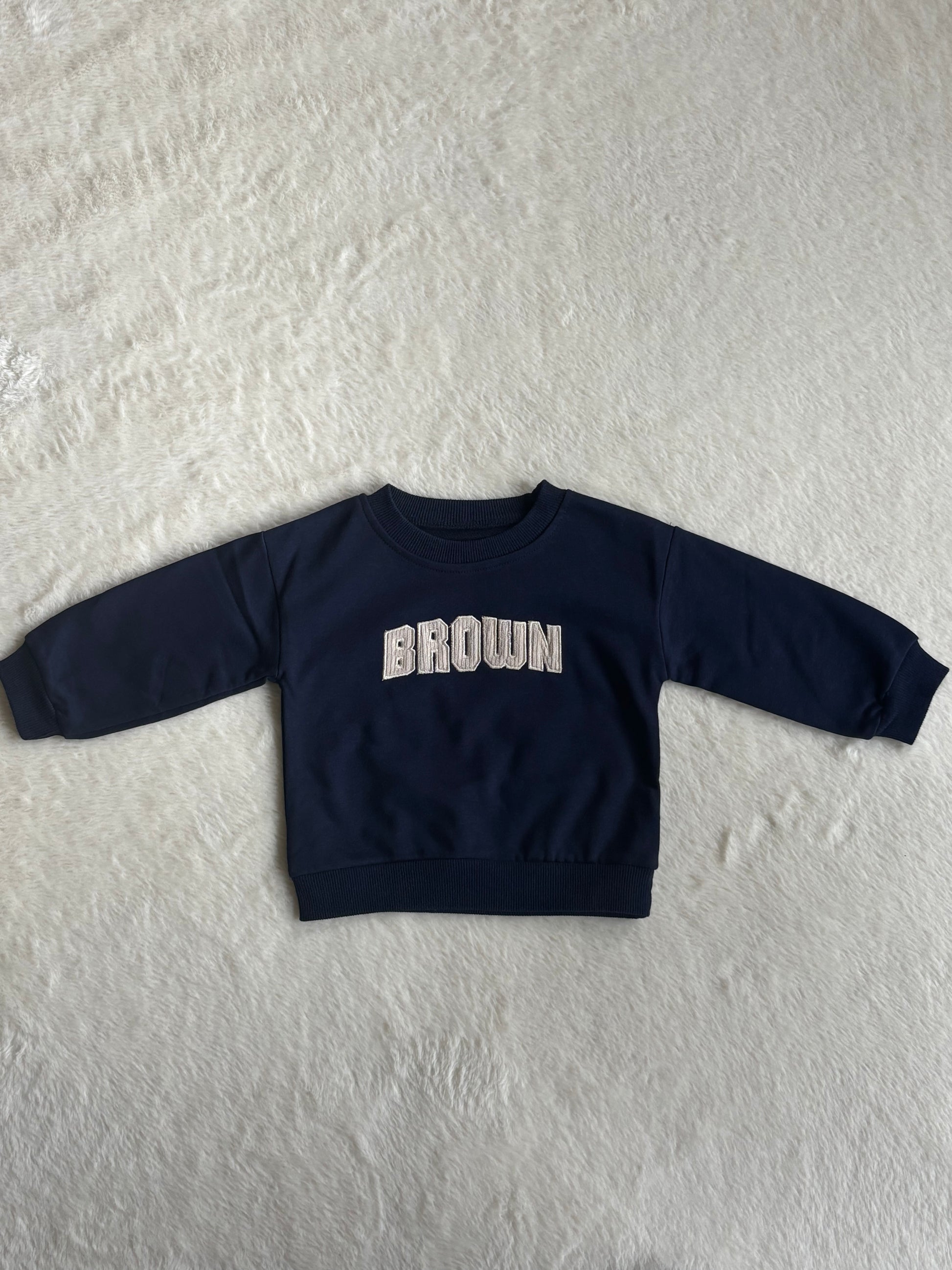 『BROWN』ロゴ 刺繍ロンT