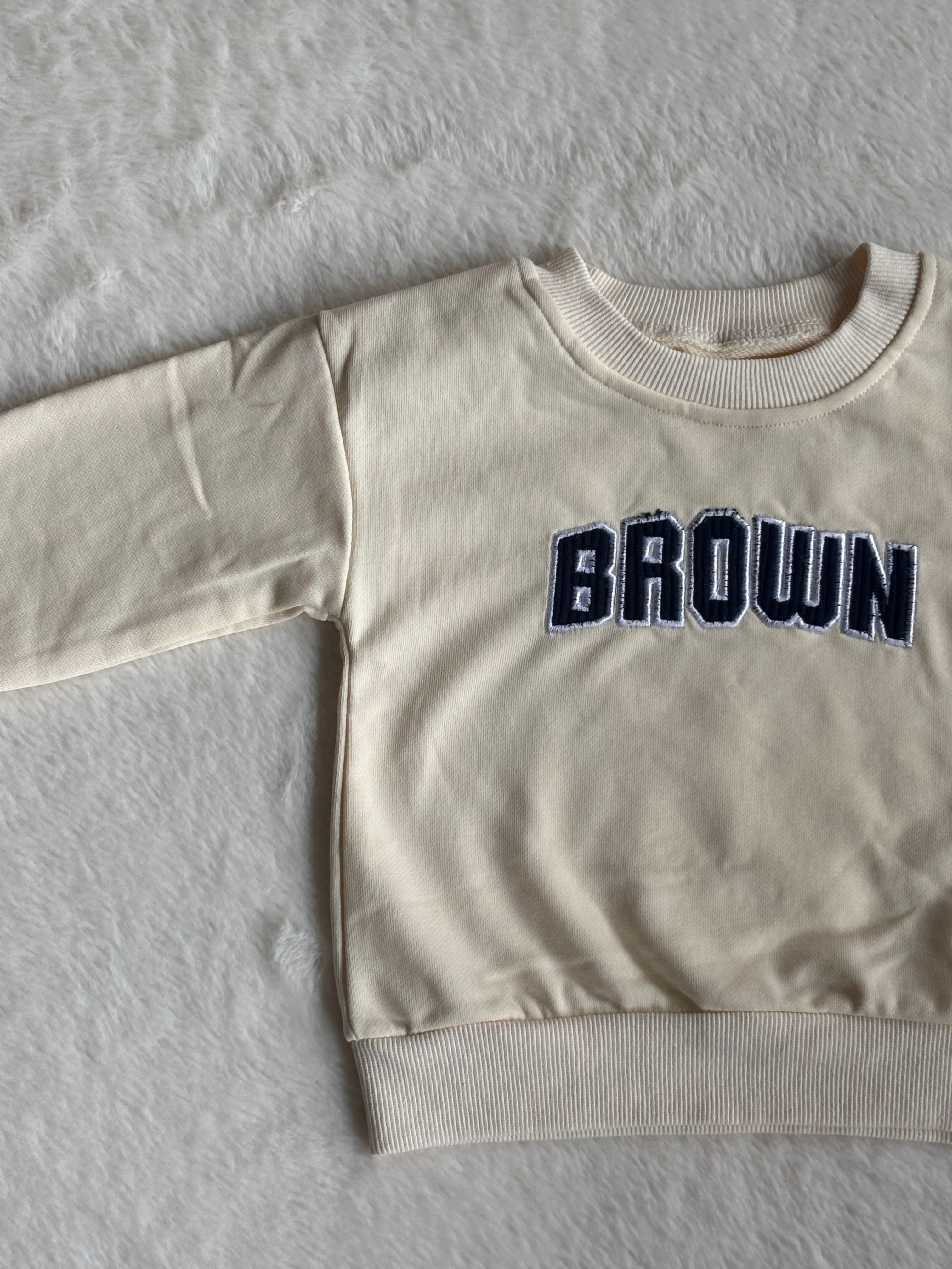 『BROWN』ロゴ 刺繍ロンT