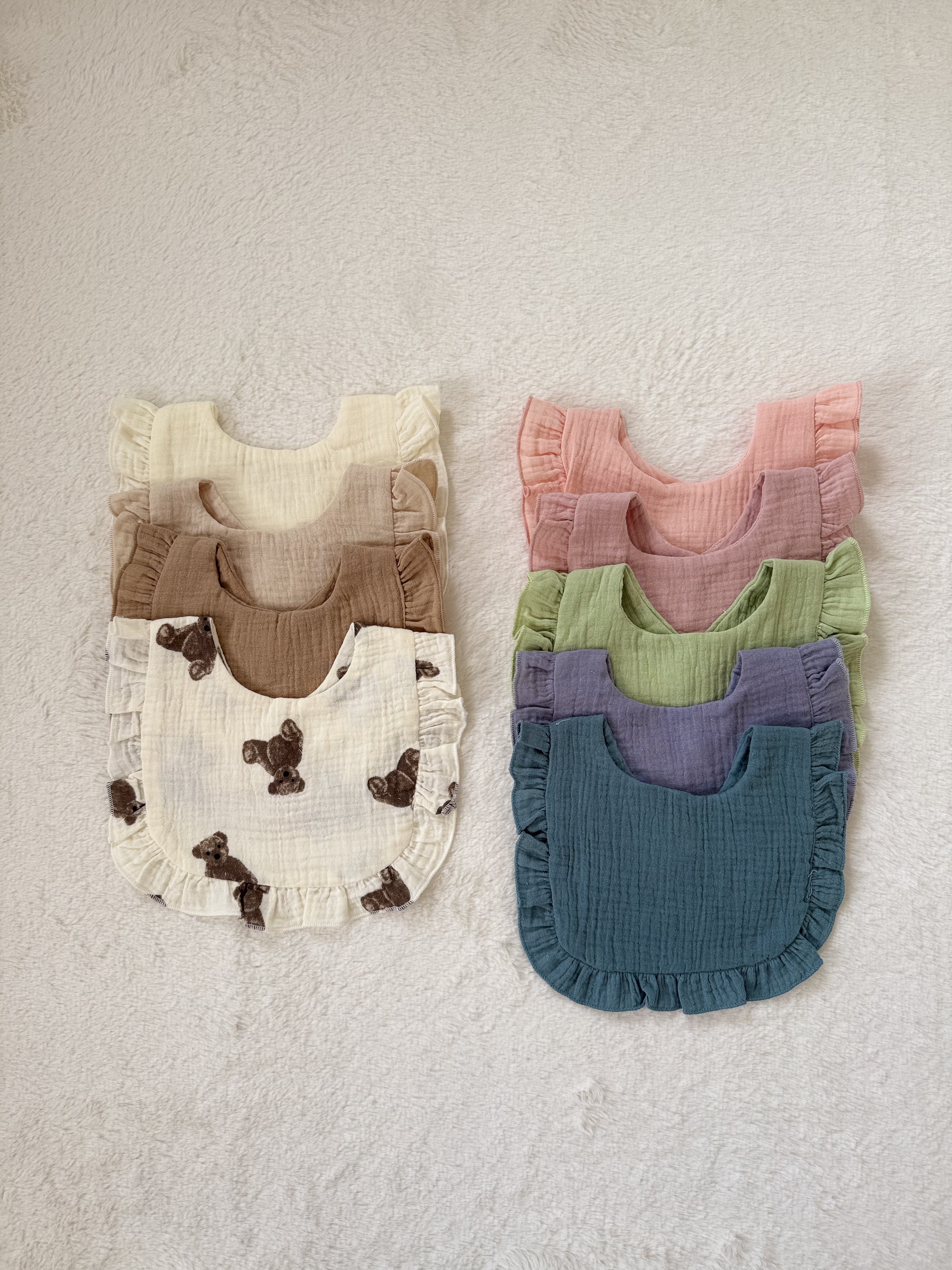 フリルコットンビブ 【スタイ・よだれかけ】（全9色展開）