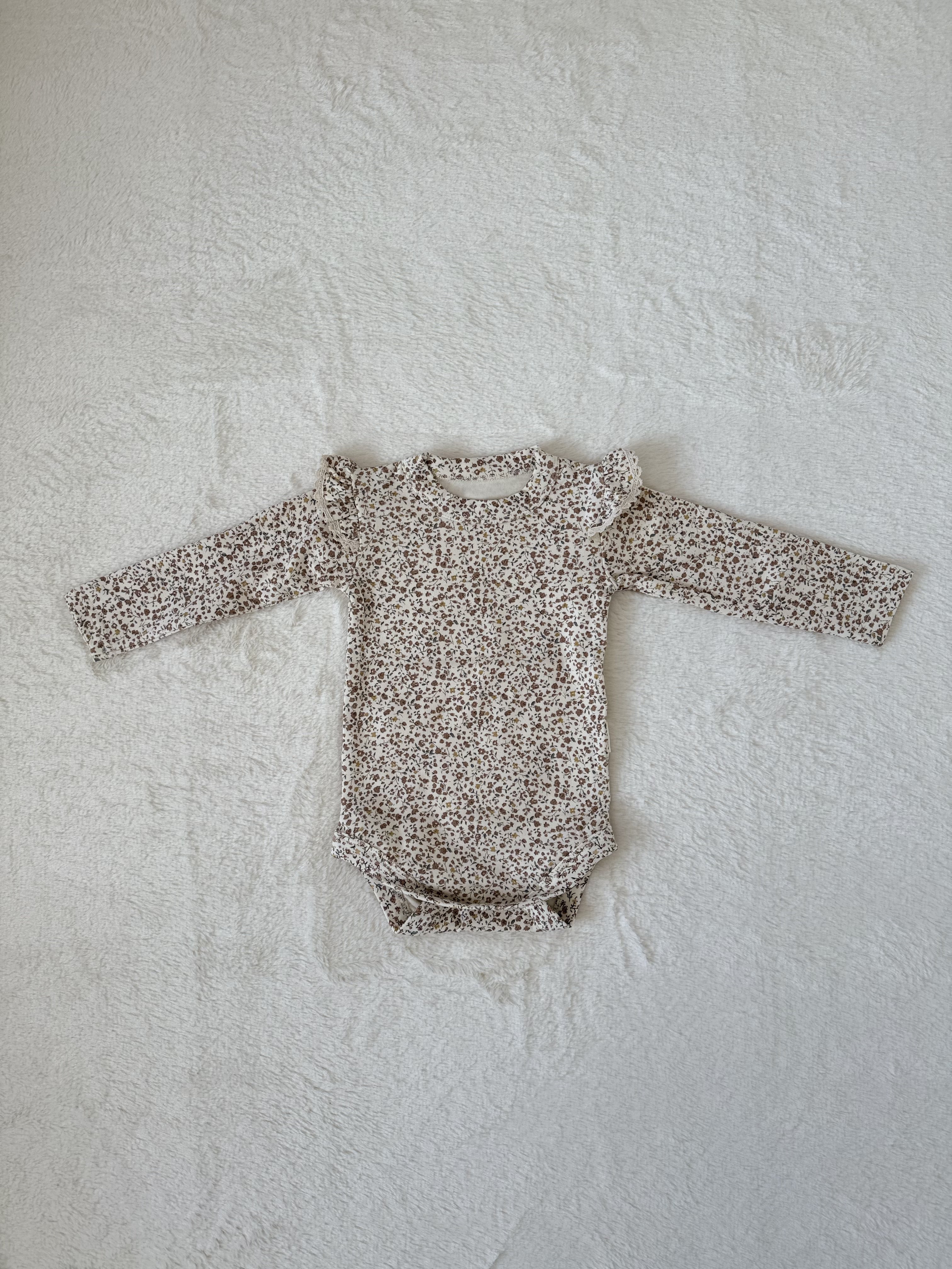 小花柄リンクセットアップ（ロンパース＋レギンス）