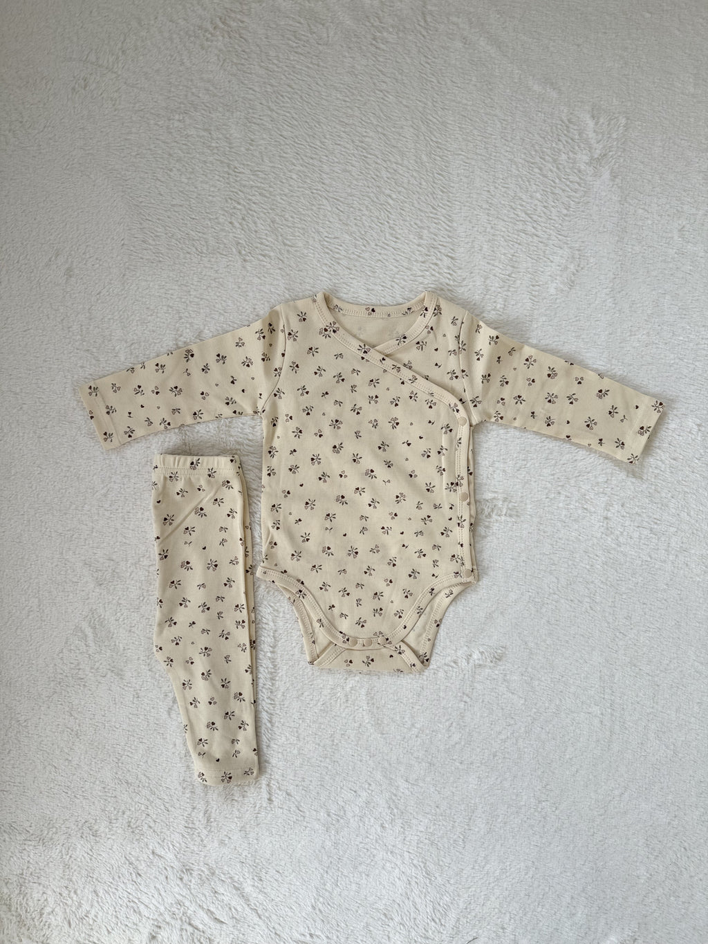 ナチュラル総柄ロンパース（長袖／3柄展開） 047
