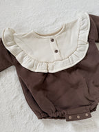 フリルヨーク長袖ロンパース