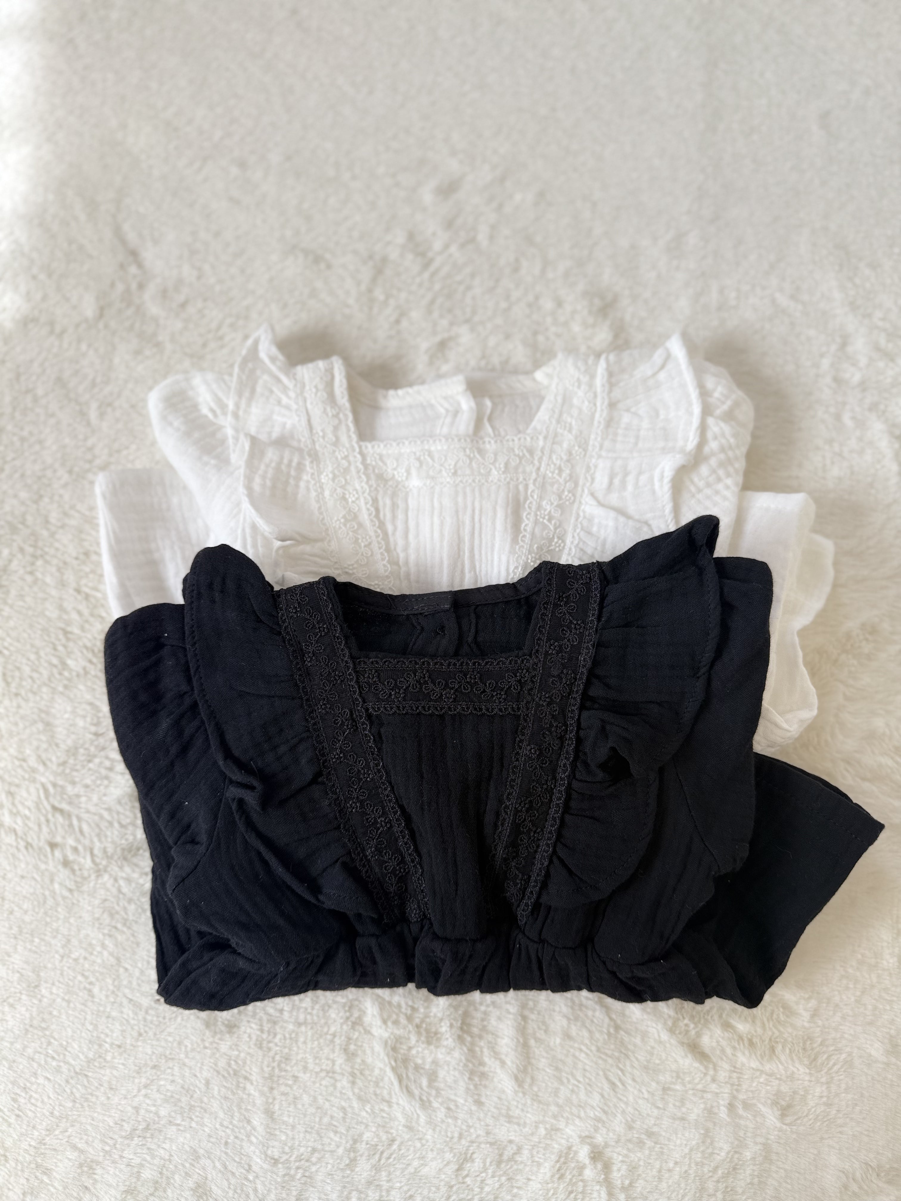 ふんわりガーゼの上品ロンパース