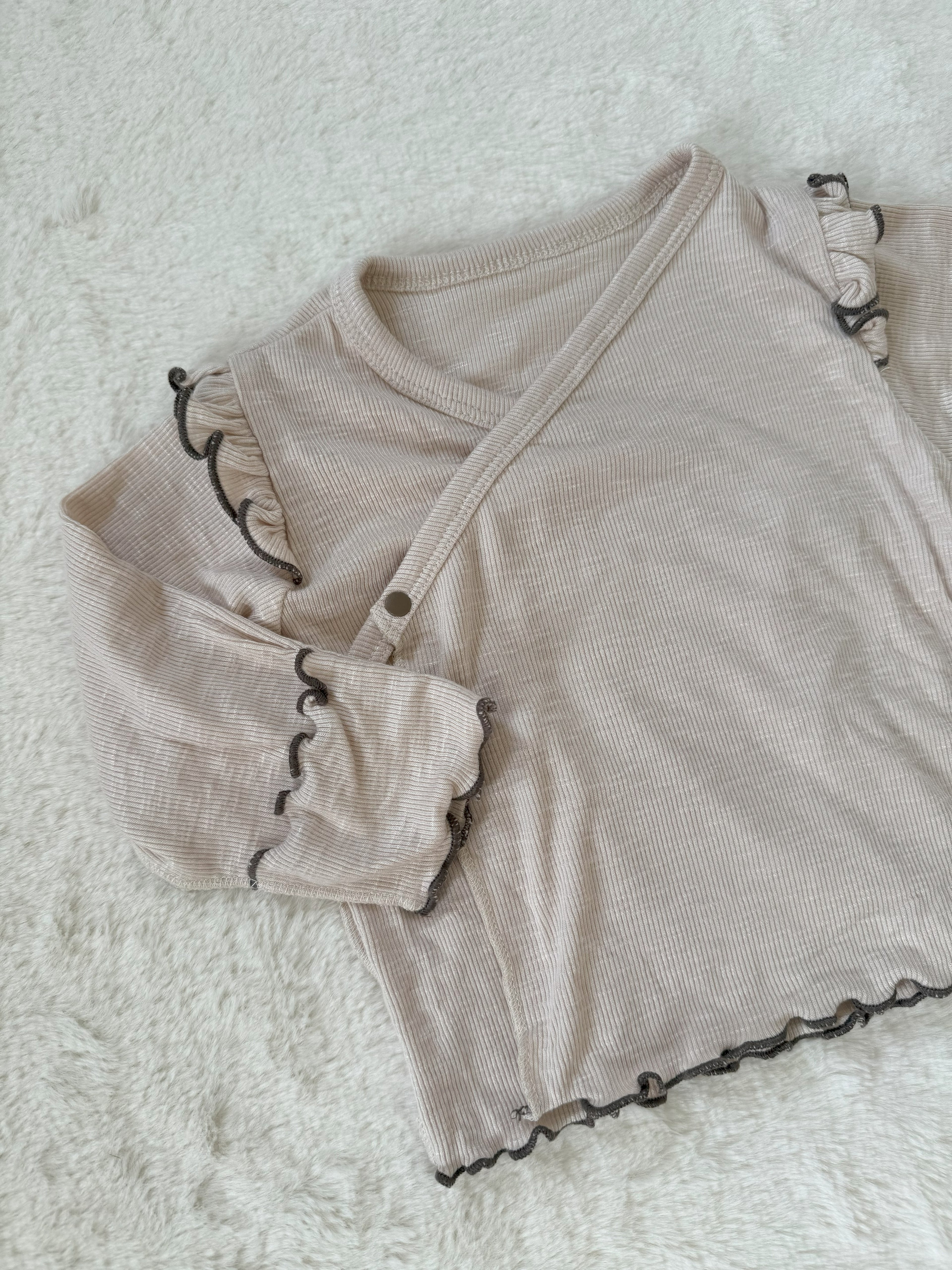 フリルリブ セットアップパジャマ（上下セット）