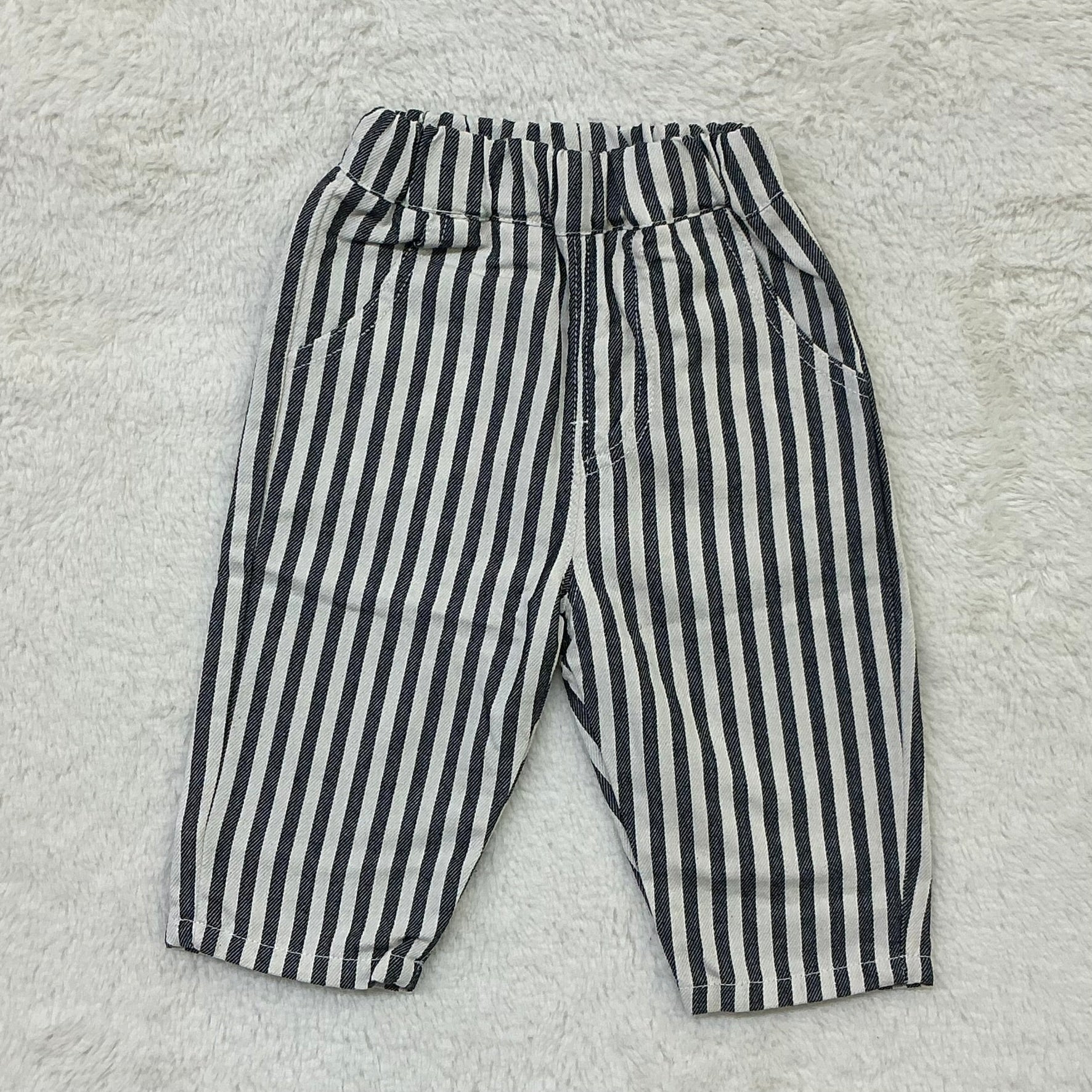 やわらか素材のパンツ