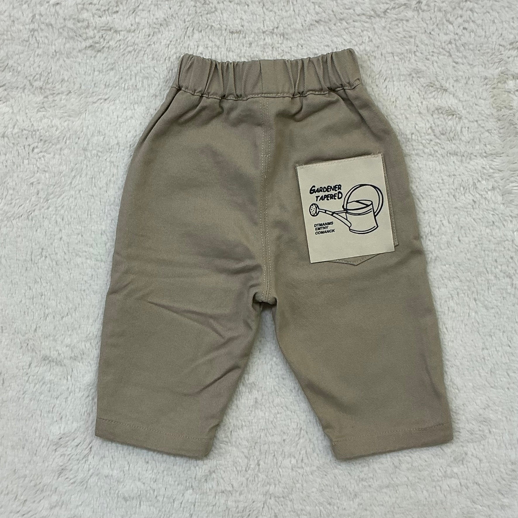 やわらか素材のパンツ