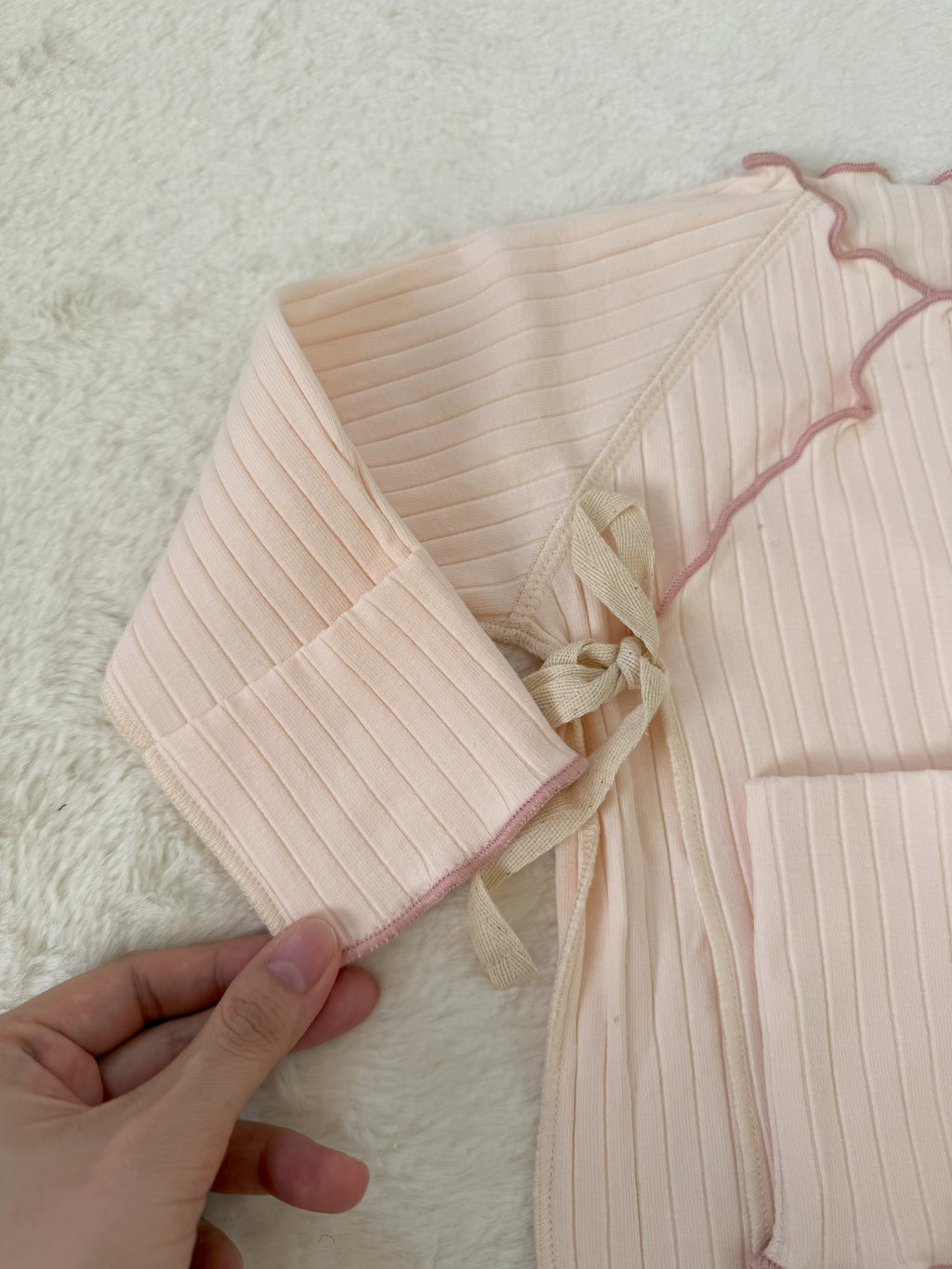 フリルメローリブセットアップ（トップス＆レギンス）