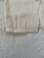 ふんわりフリル襟カーディ（綿ニット）