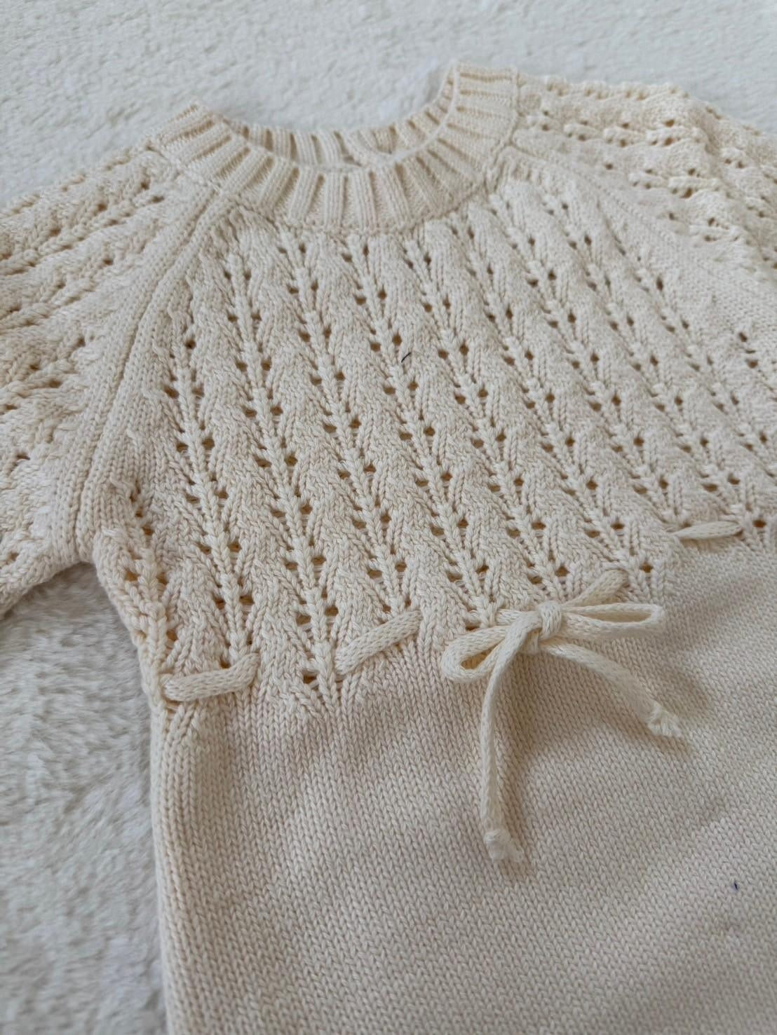 レース編みニットロンパース