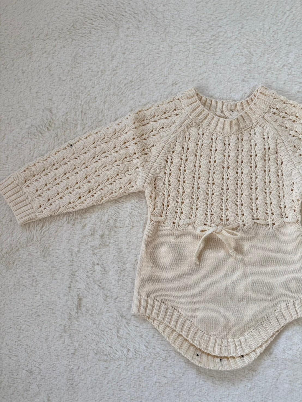 レース編みニットロンパース