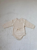 レース編みニットロンパース