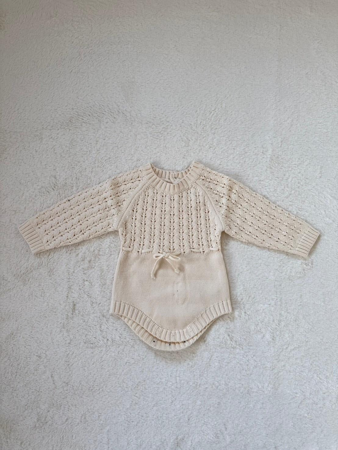 レース編みニットロンパース