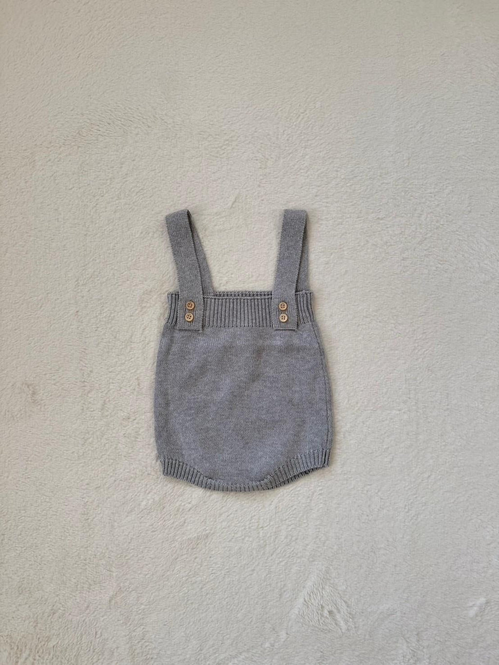 ベビーニットロンパース（肩ボタン付き）