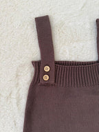 ベビーニットロンパース（肩ボタン付き）