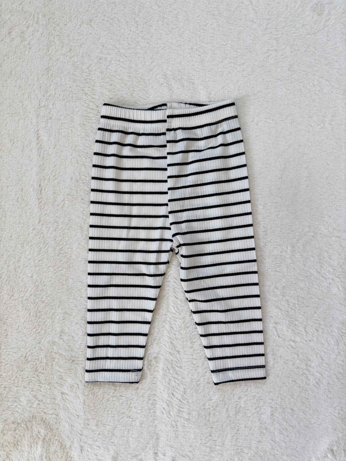 デイリーリブボーダーレギンス