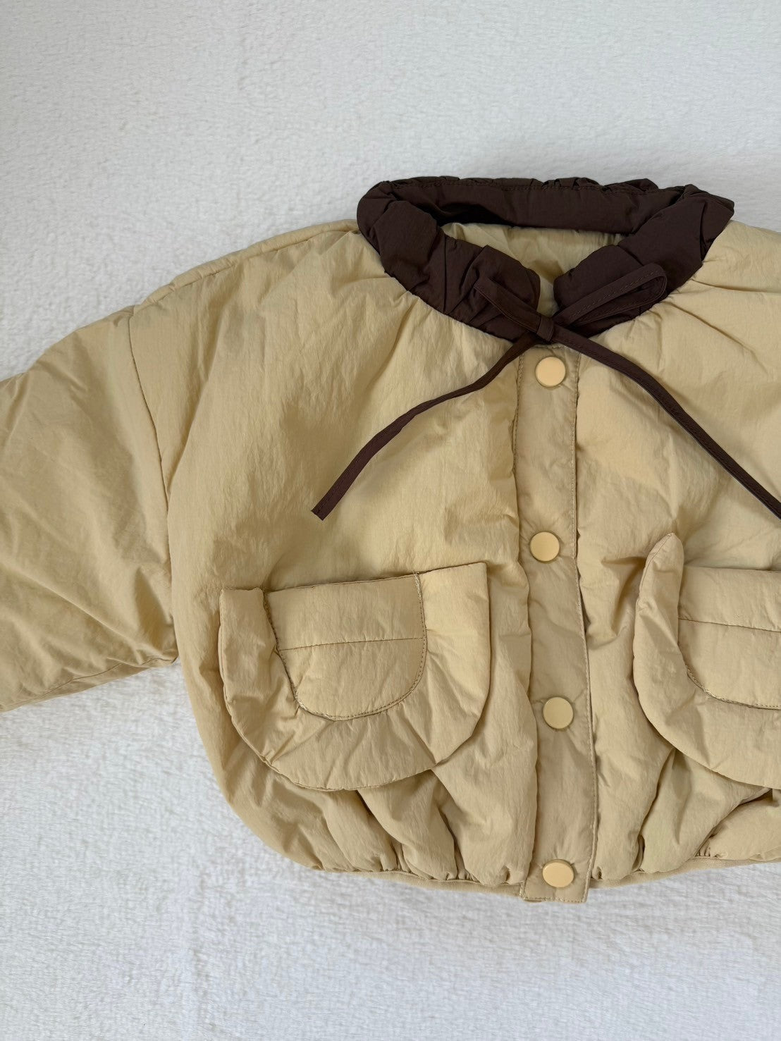 ふんわり襟付きポケットダウン風ジャケット