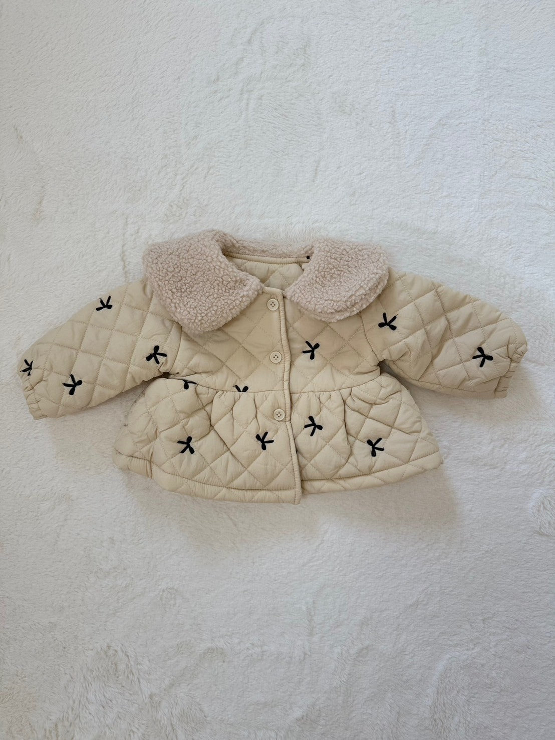 刺繍入りキルティングジャケット