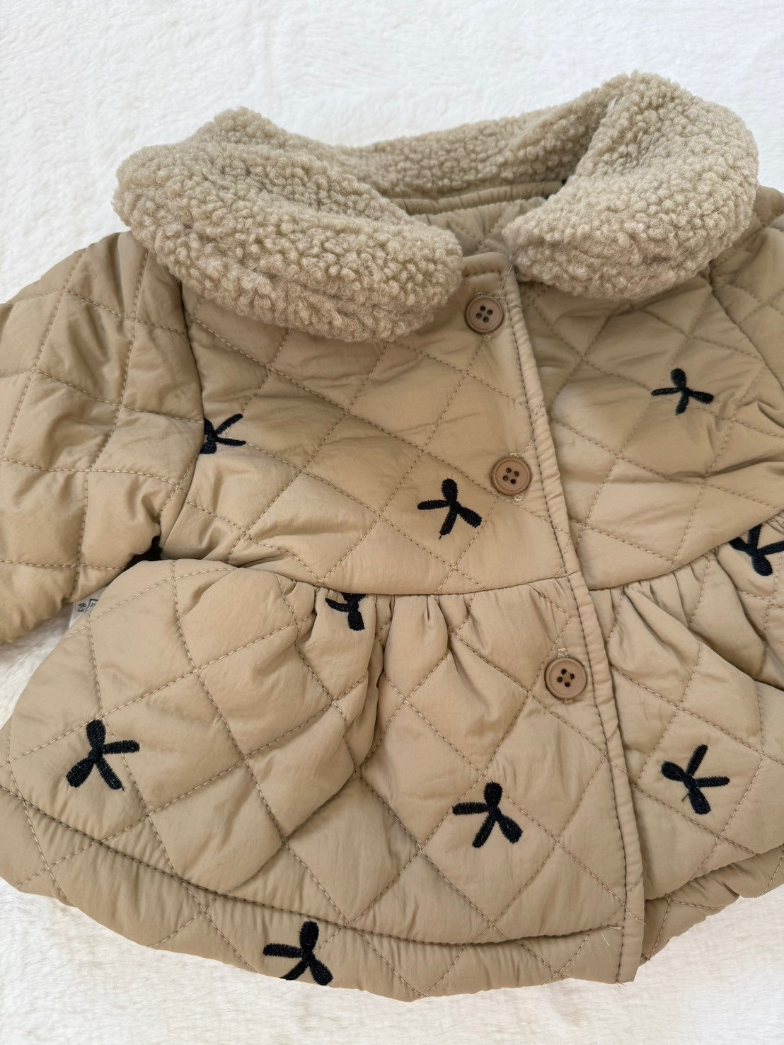 刺繍入りキルティングジャケット