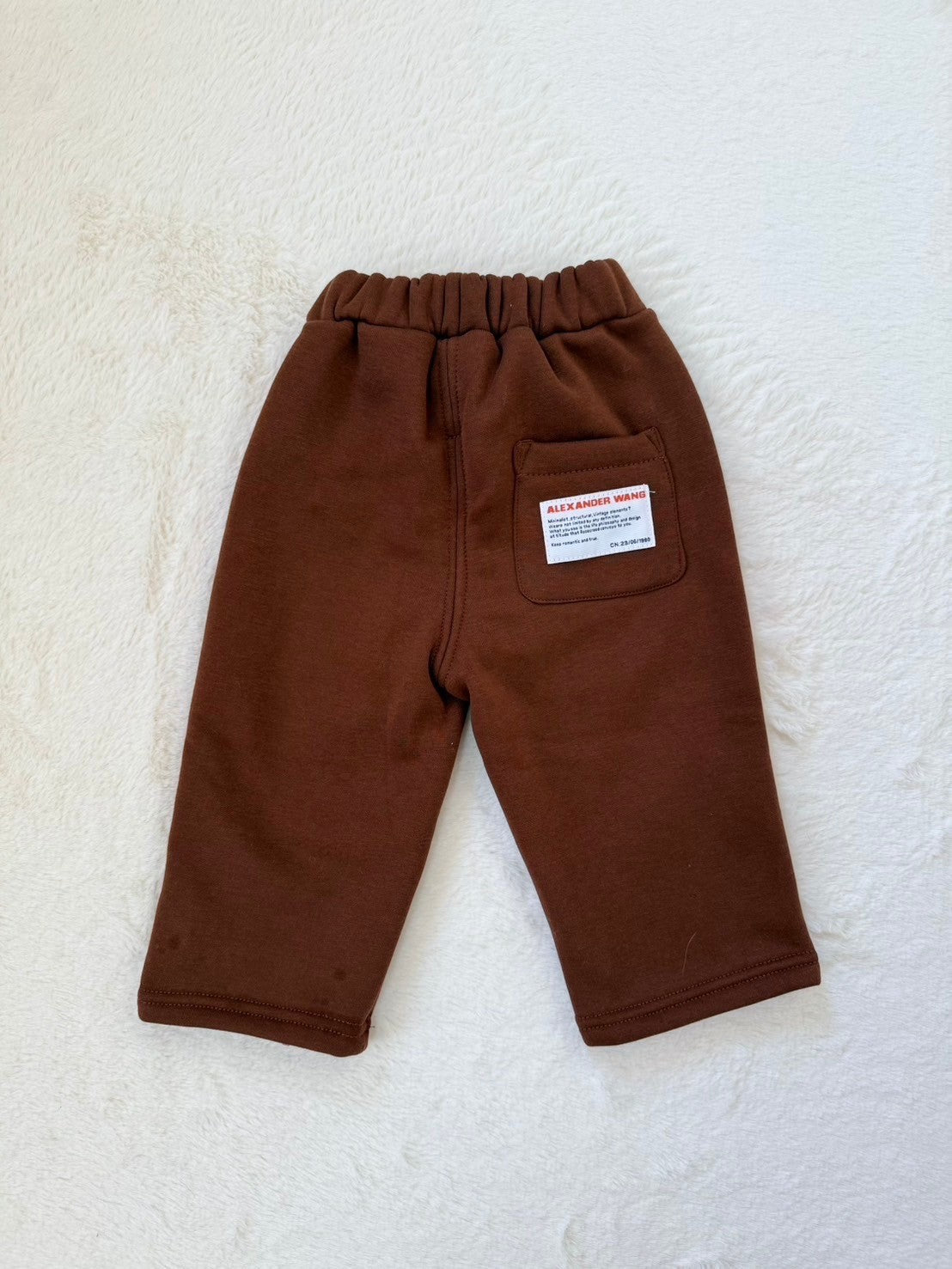 コットンベーシックロングパンツ4色展開・ウエストゴム・ワンポイントタグ付き