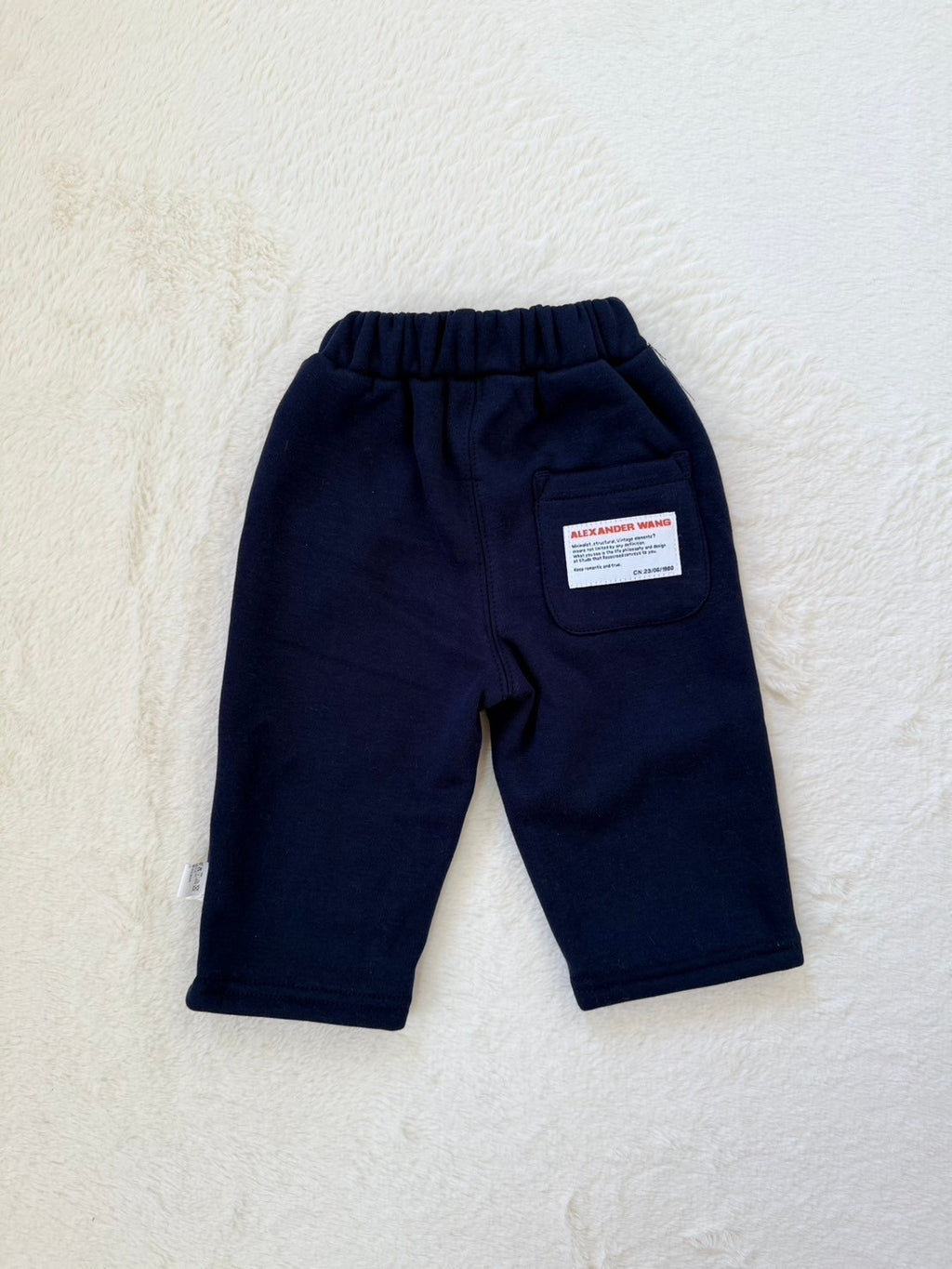 コットンベーシックロングパンツ4色展開・ウエストゴム・ワンポイントタグ付き