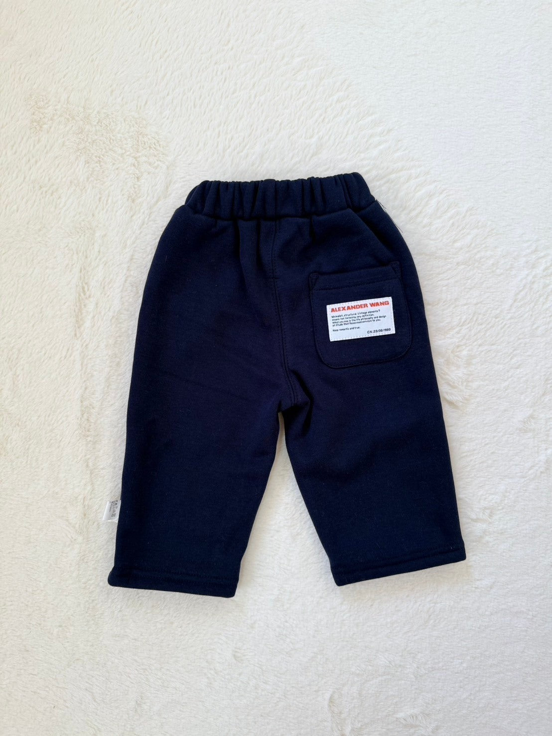 コットンベーシックロングパンツ4色展開・ウエストゴム・ワンポイントタグ付き