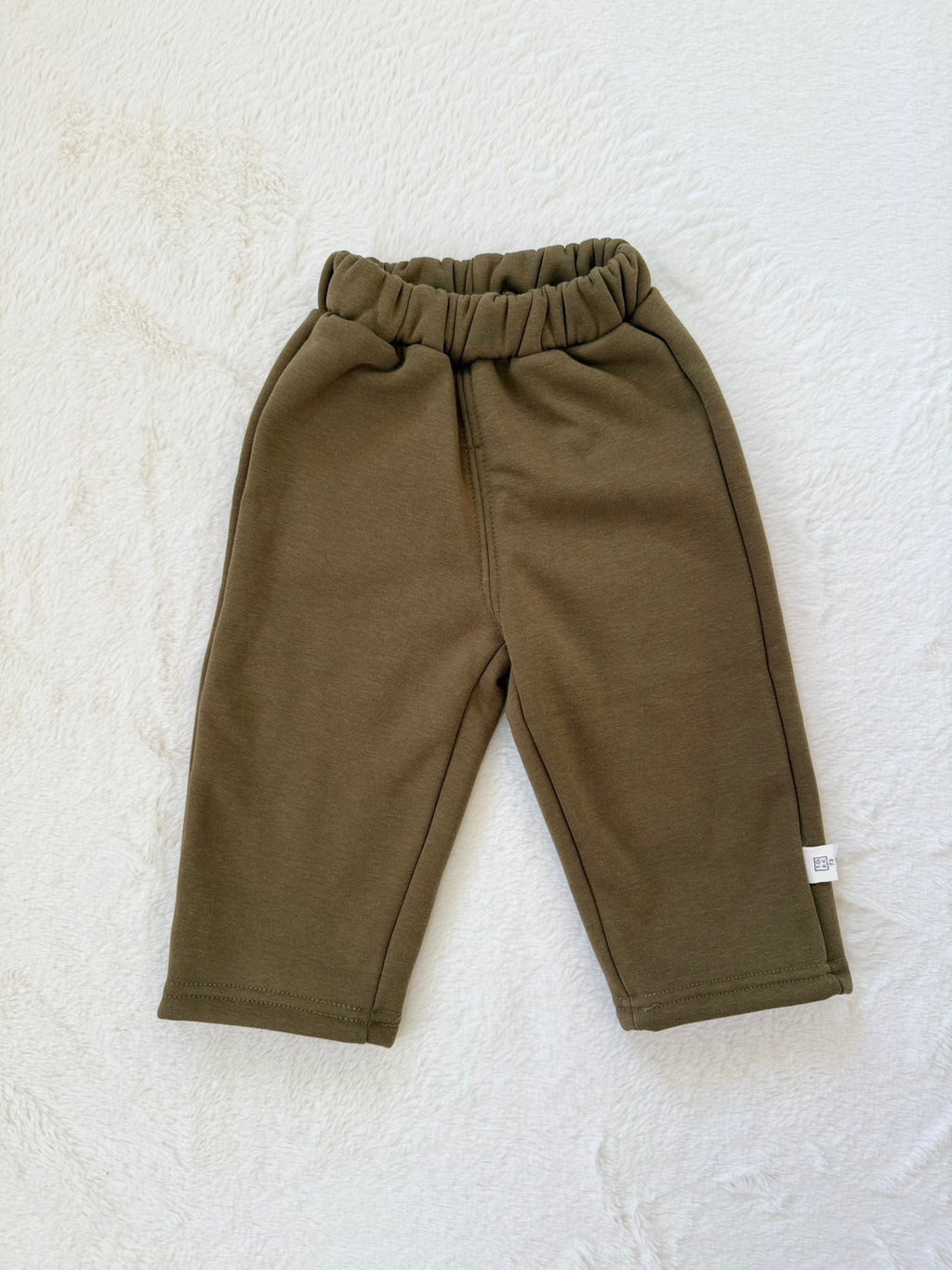 コットンベーシックロングパンツ4色展開・ウエストゴム・ワンポイントタグ付き