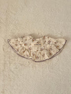 くすみカラーのコットンガーゼスタイ｜フリル×花柄・動物柄（全6柄）