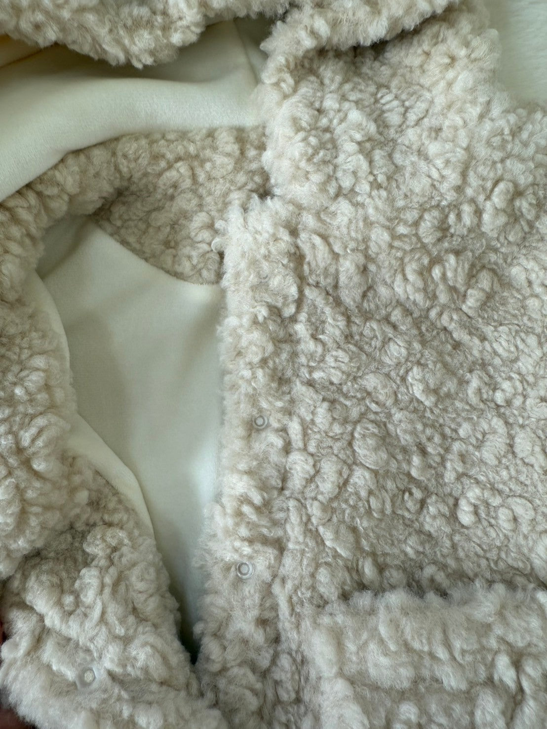 くま耳付きボアジャケット